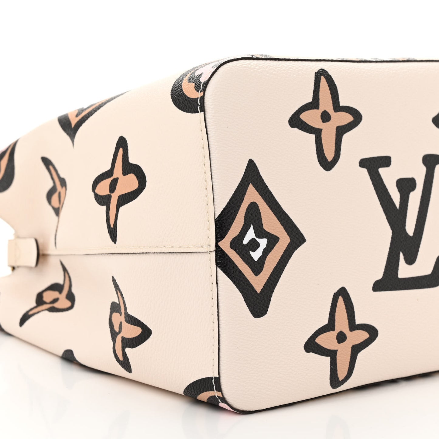 Monogram Giant Wild At Heart Neonoe MM Creme