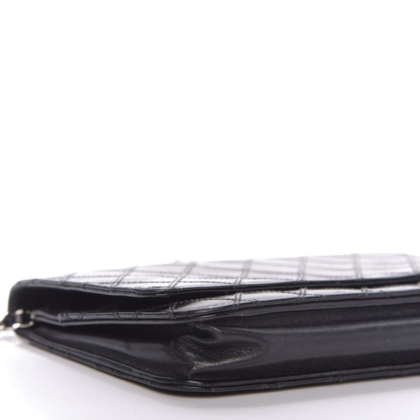 Lambskin Diamond Stitched Wallet On Chain WOC Black