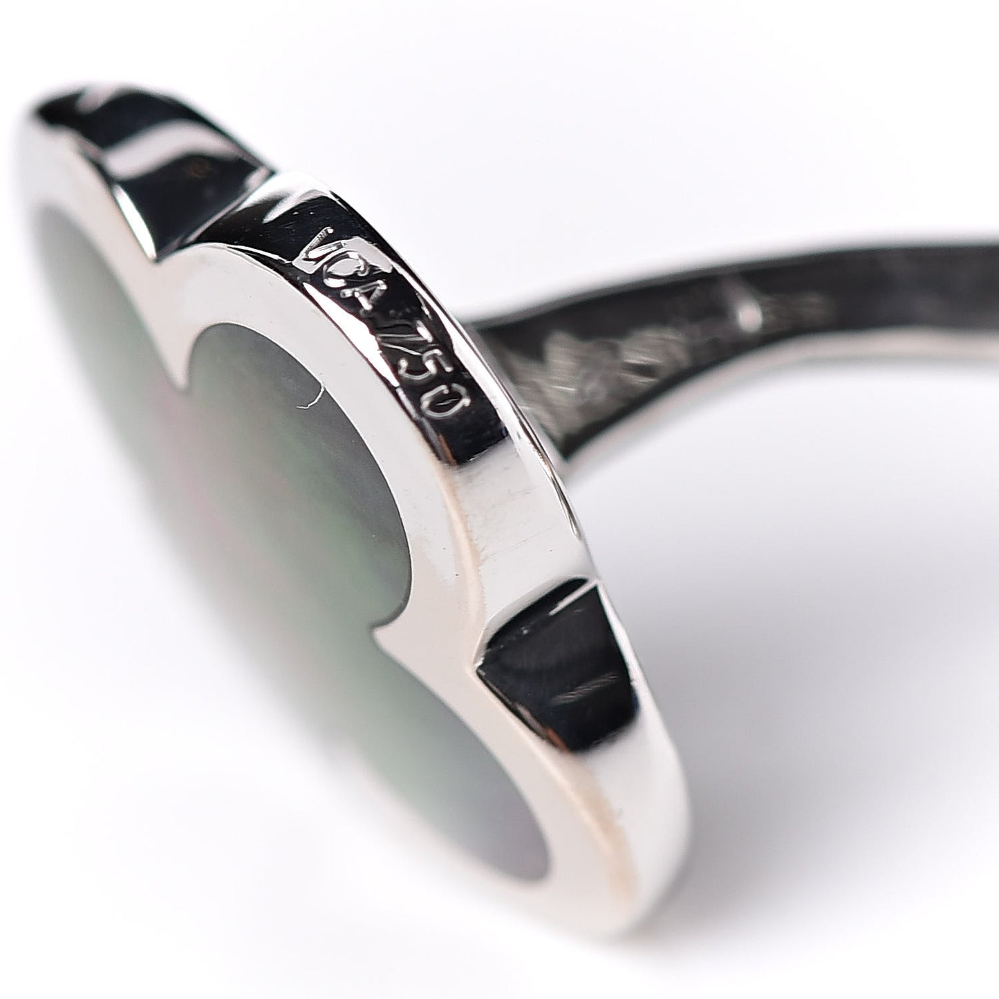 18K White Gold Mother of Pearl Pure Alhambra Cufflinks