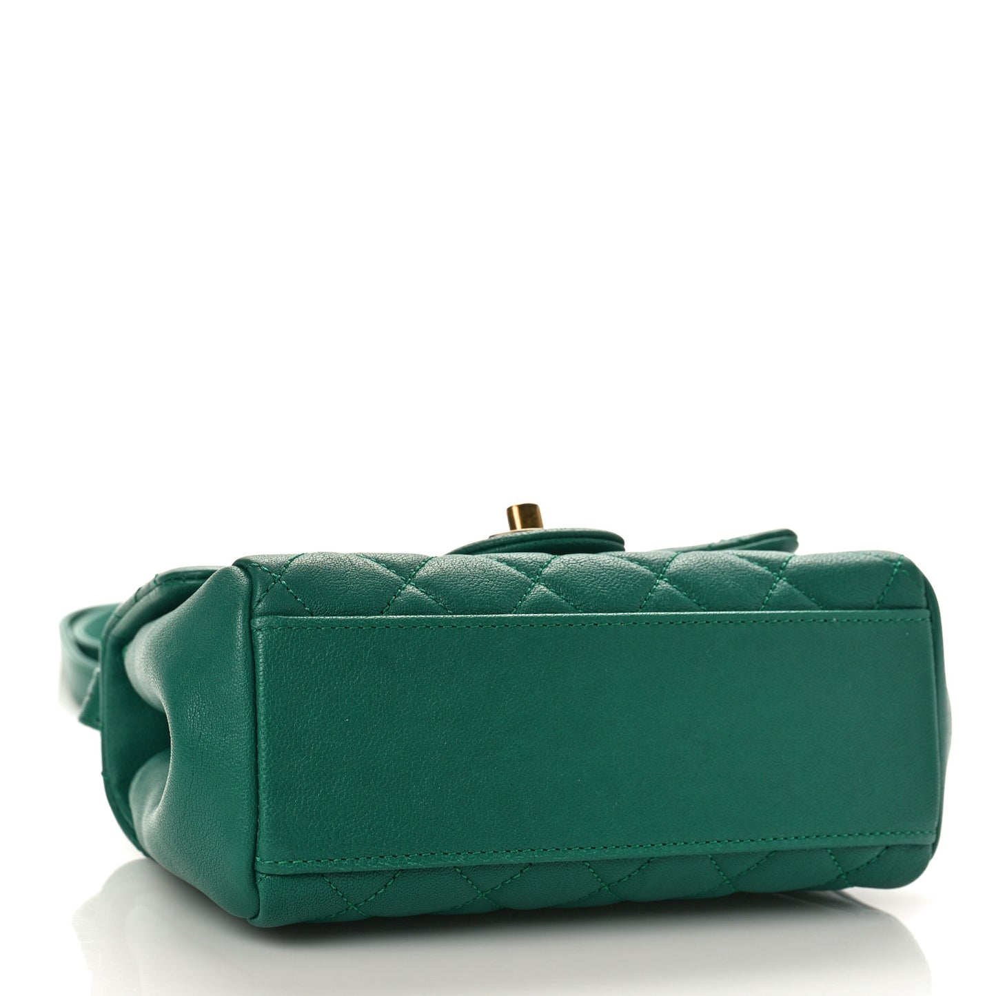 Shiny Sheepskin Quilted Mini Trapezio Flap Green