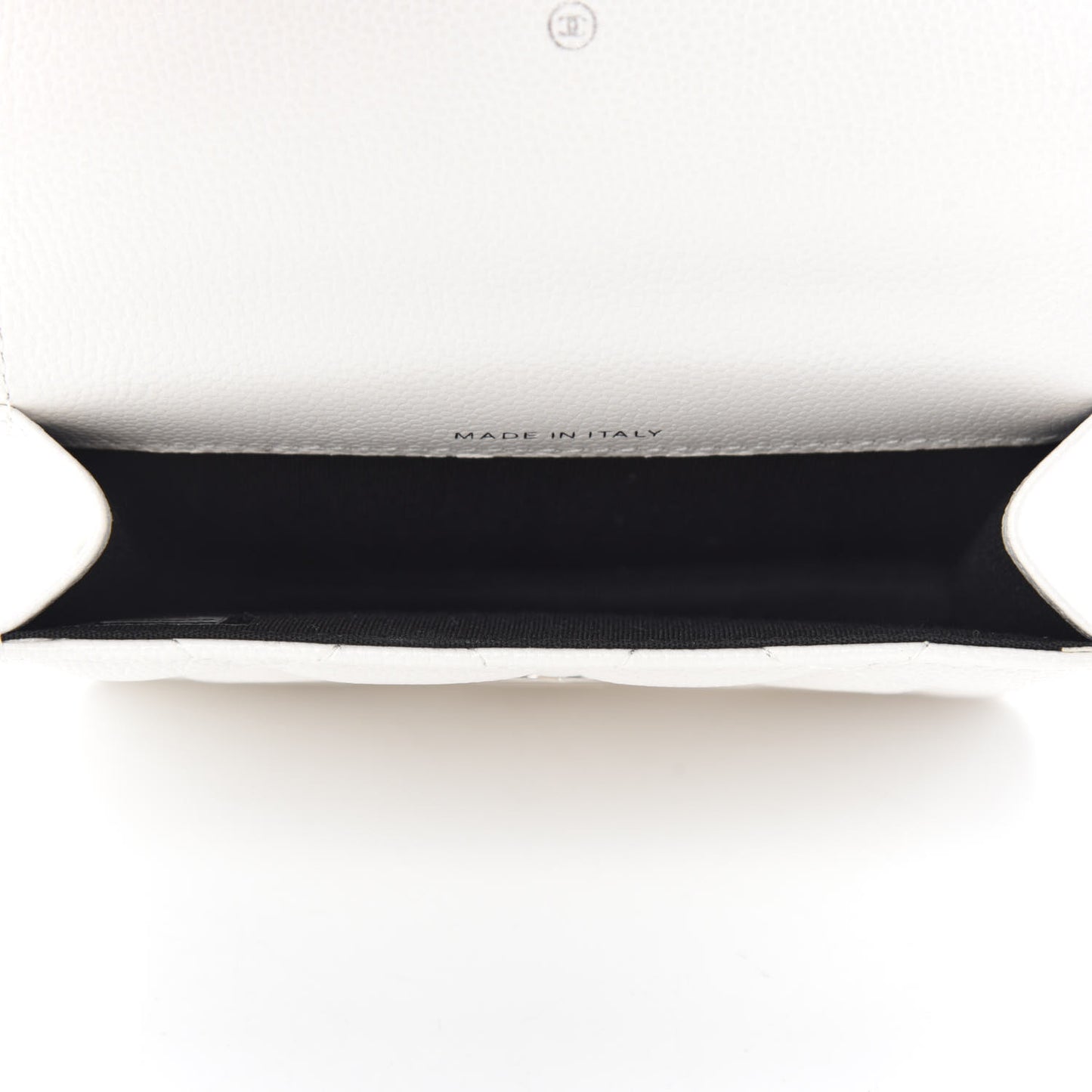 Caviar Quilted My Everything Belt Flap Card Holder White