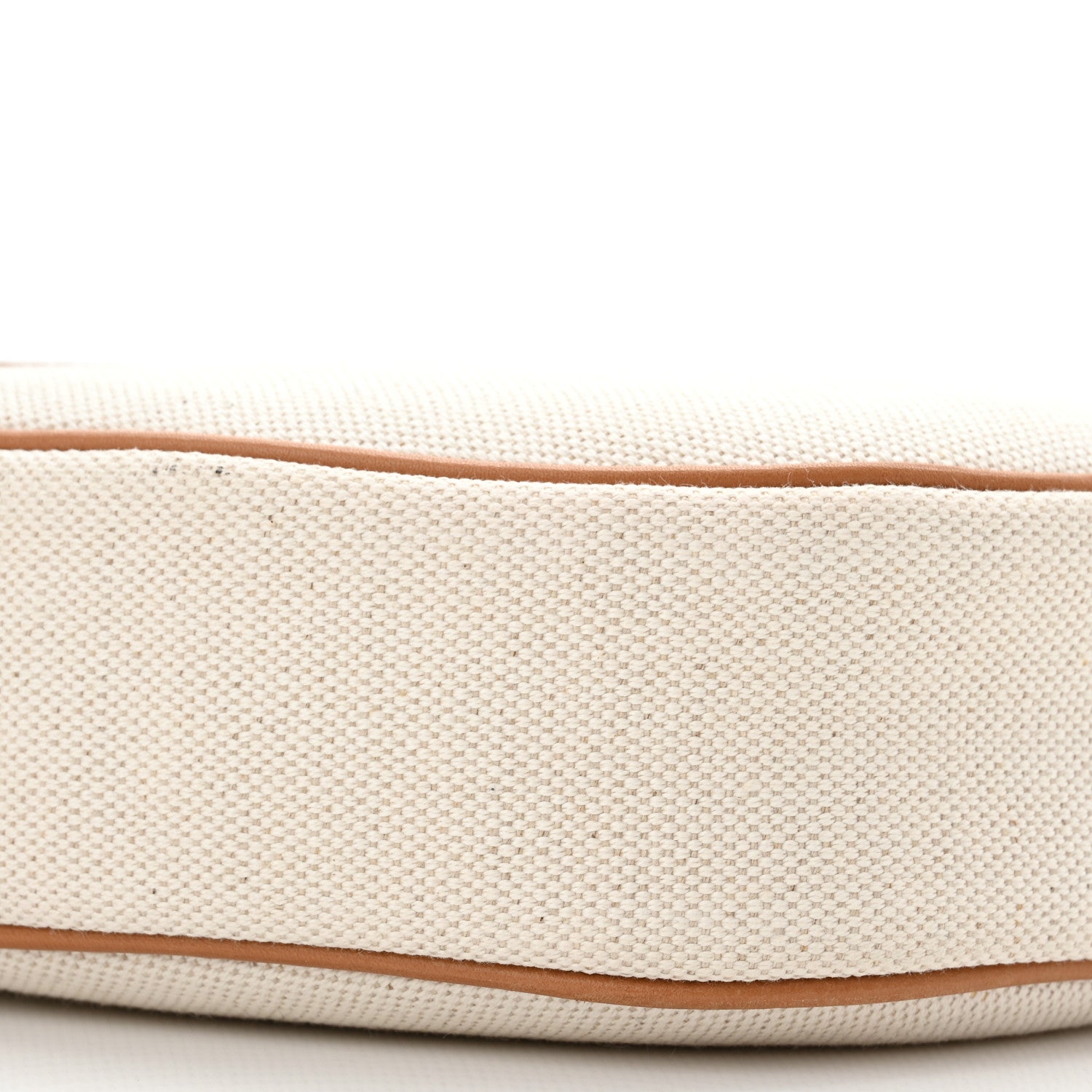 Saint Laurent Linen Calfskin Le Monogramme Coeur 9 of 10