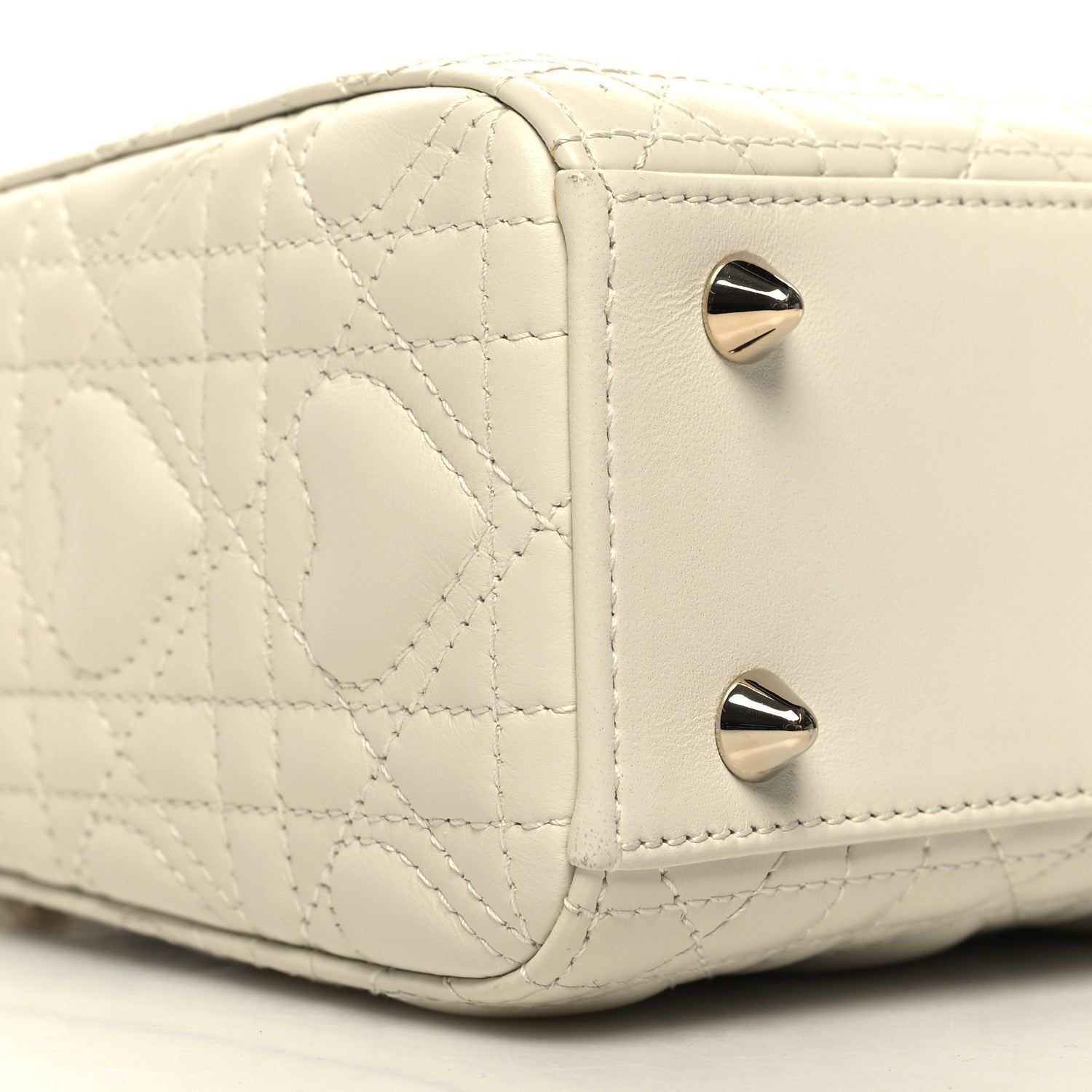 Christian Dior Lambskin Cannage Dioramour Heart Small Lady Dior White Red 9 of 10