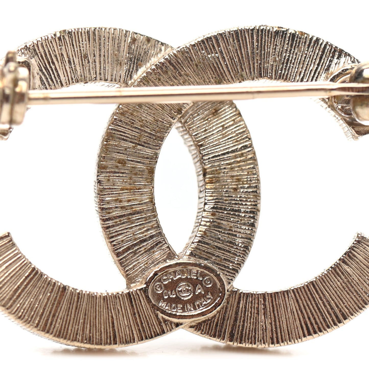 Pearl CC Brooch Light Gold