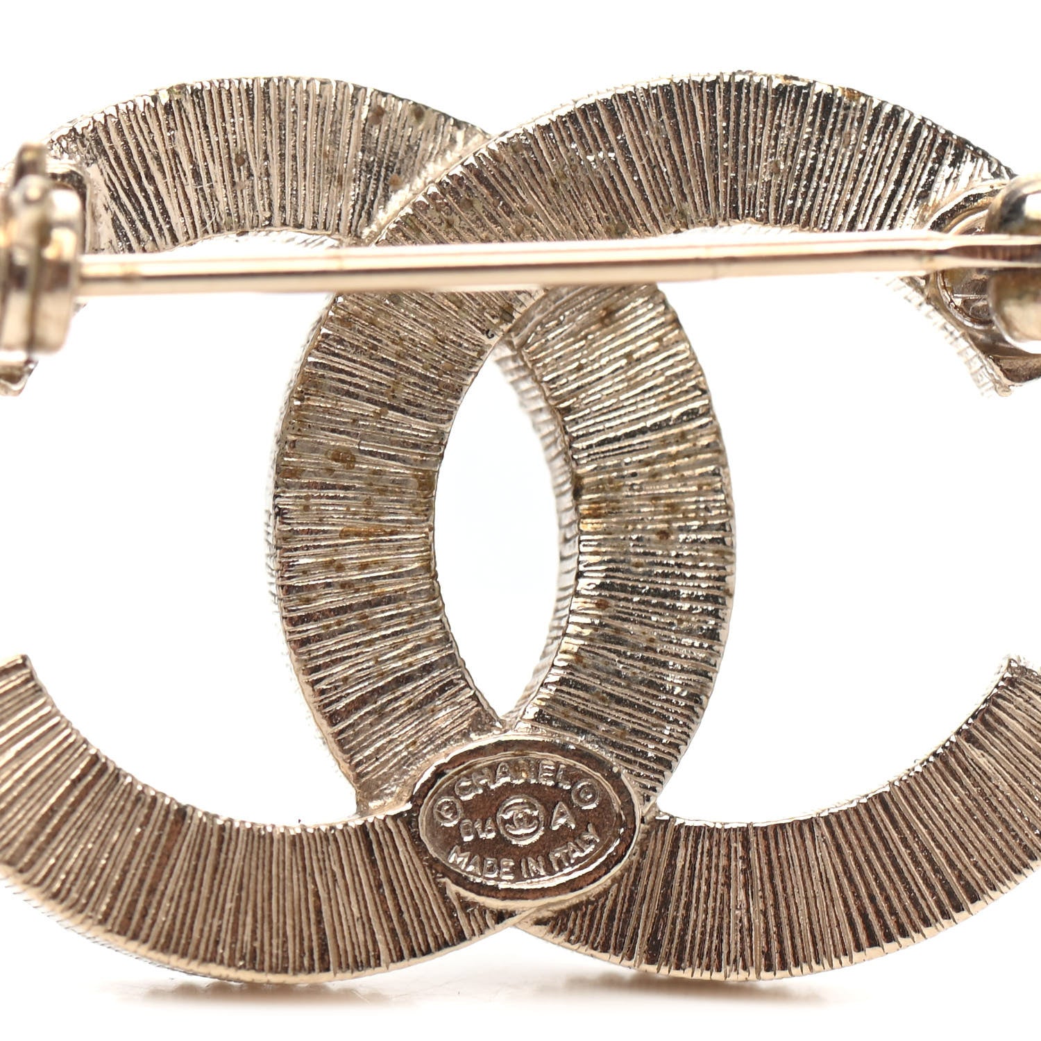 Chanel Pearl CC Brooch Light Gold 3 of 3
