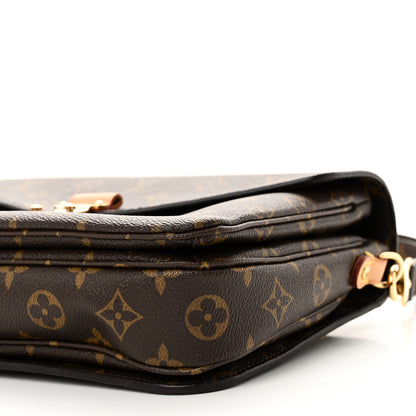 Louis Vuitton Monogram Pochette Metis 9 of 9