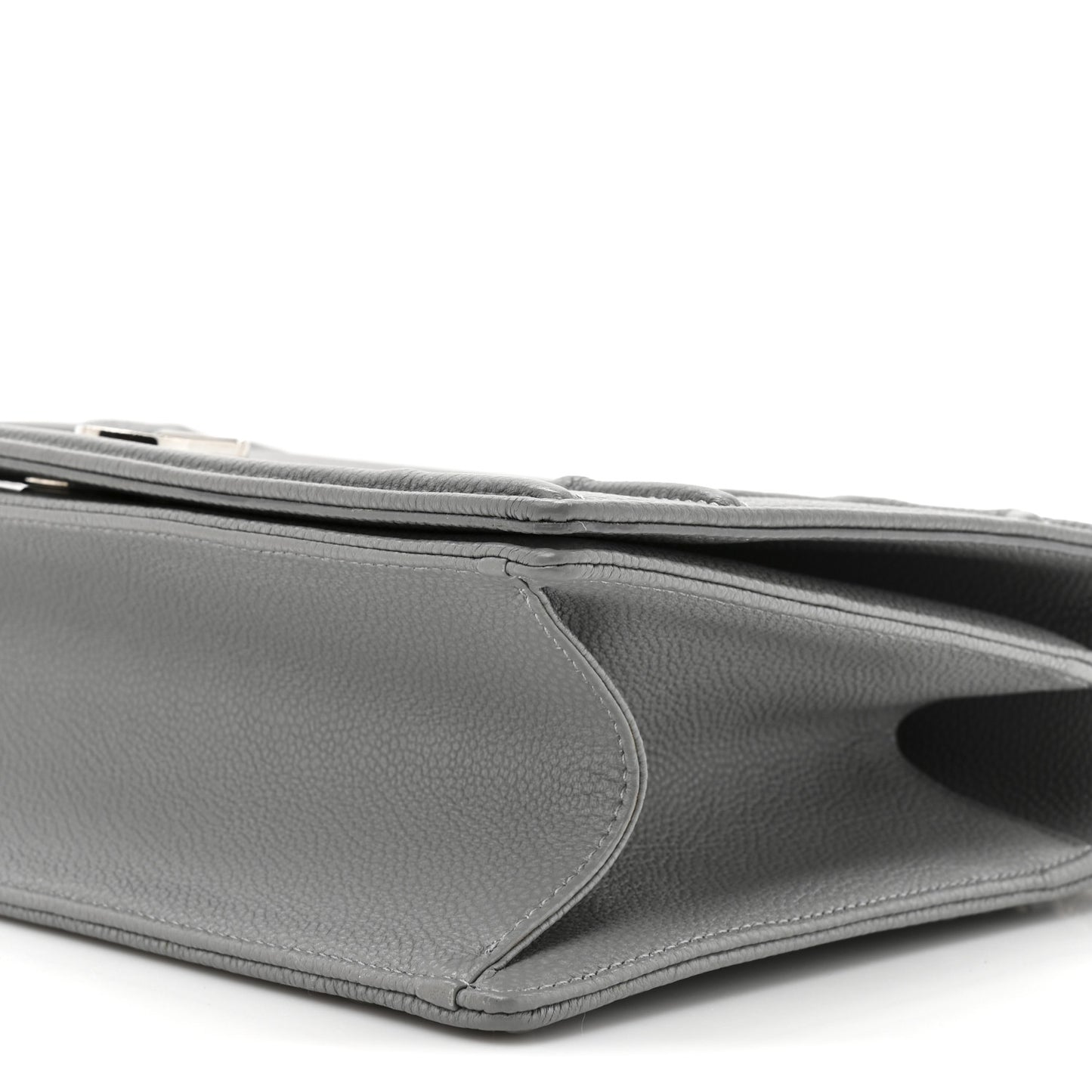 Grained Calfskin Medium Diorama Flap Bag Gris