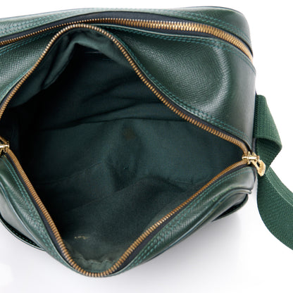 Louis Vuitton Taiga Reporter Messenger Epicea 5 of 13
