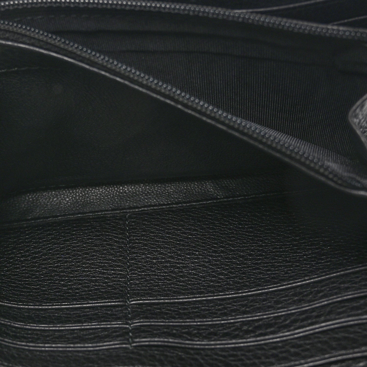 Gucci Pebbled Calfskin Large Soho Continental Wallet Black 6 of 9