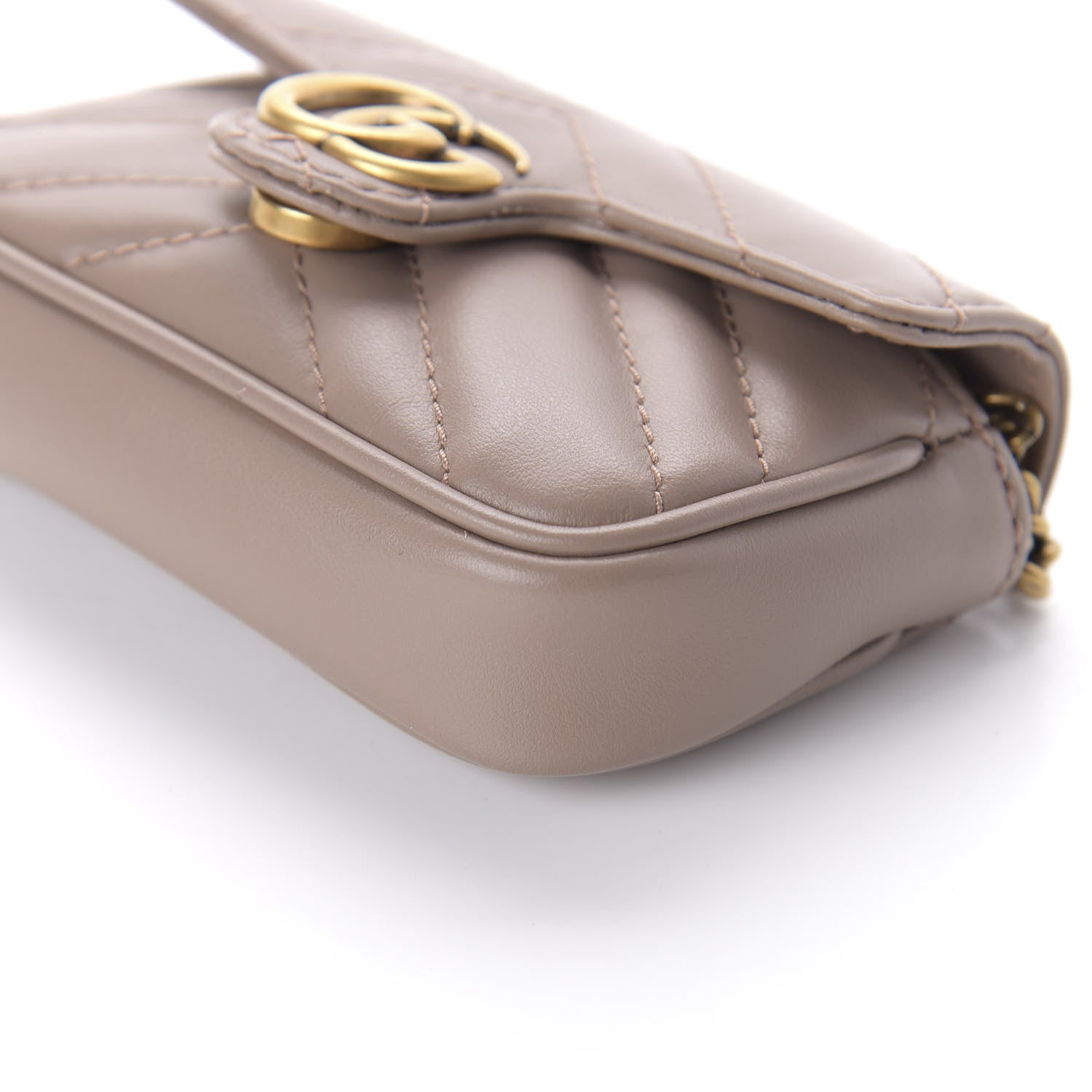 Gucci Calfskin Matelasse Heart GG Marmont 2.0 Coin Purse On A Chain Porcelain Rose 7 of 10