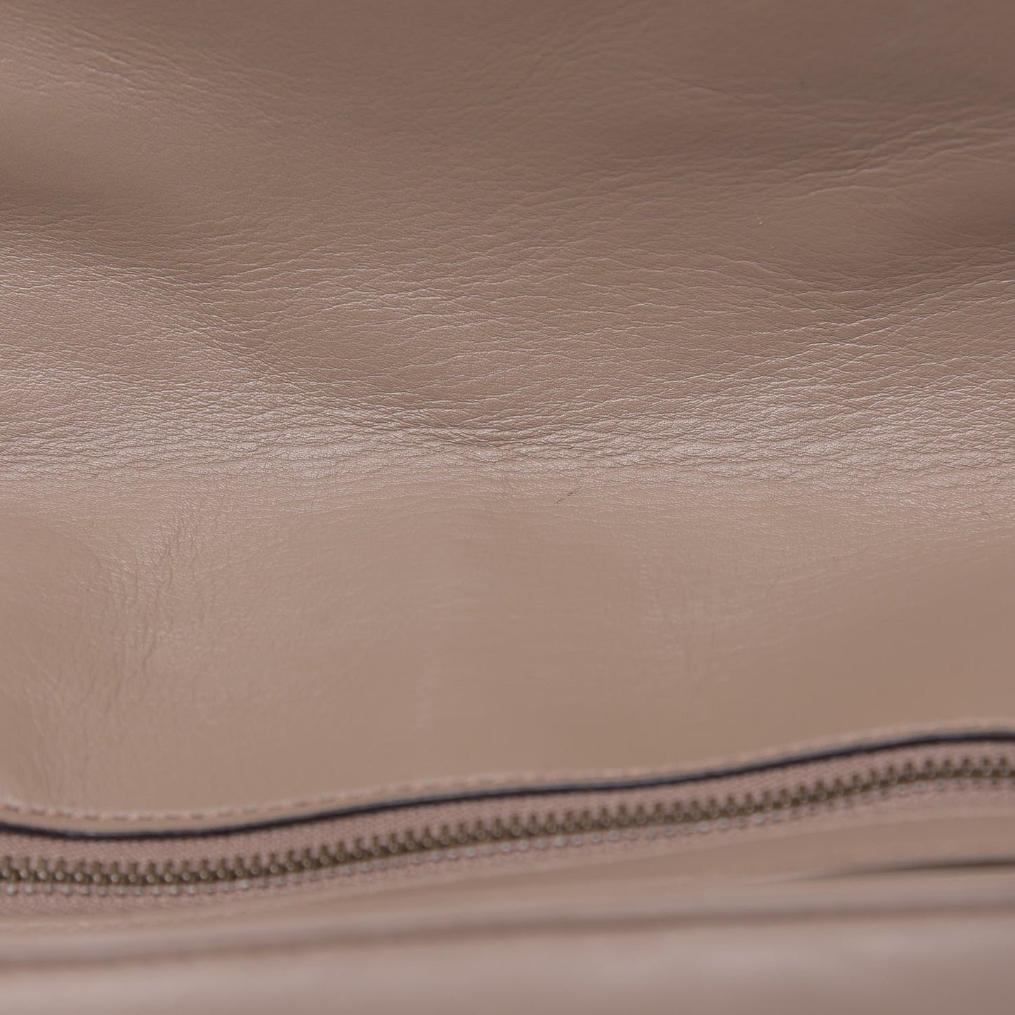 Calfskin Matelasse Medium GG Marmont Shoulder Bag Porcelain Rose