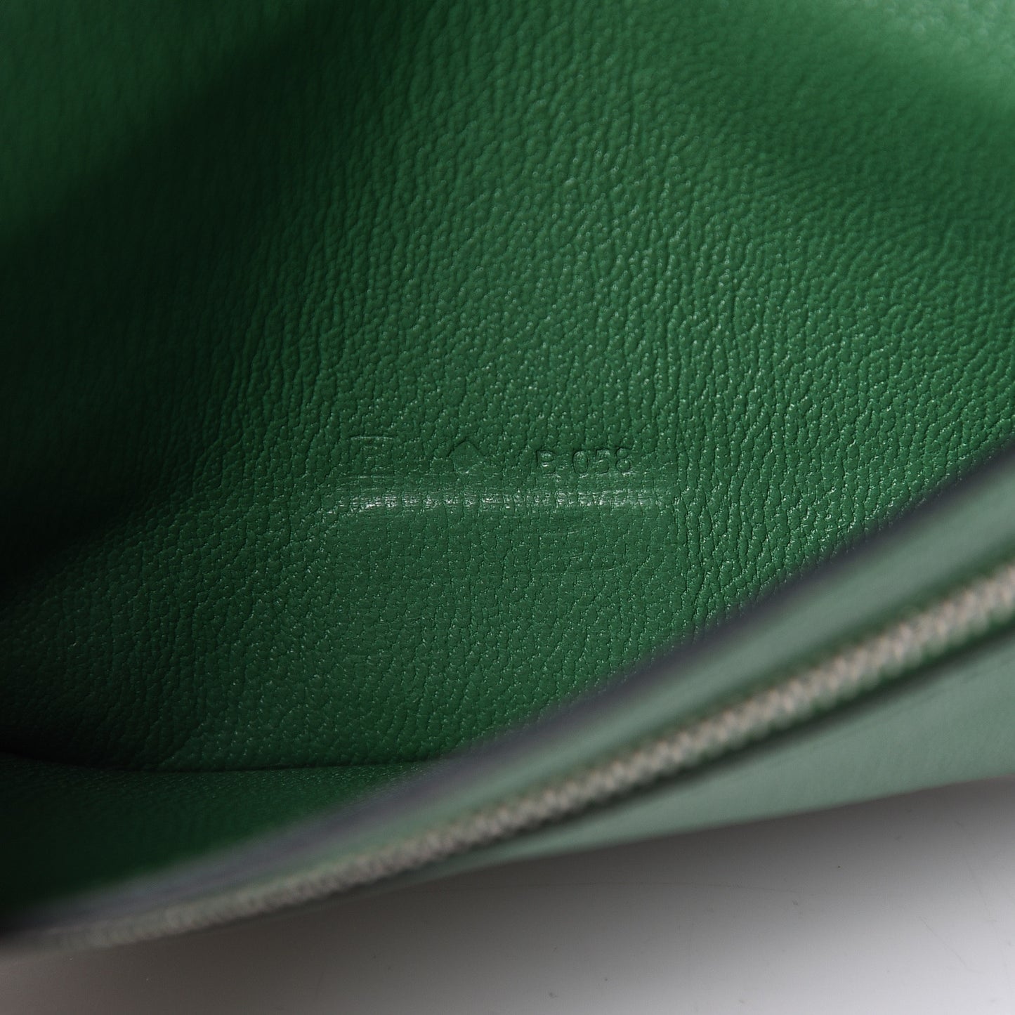 Matte Alligator Bearn Wallet Cactus