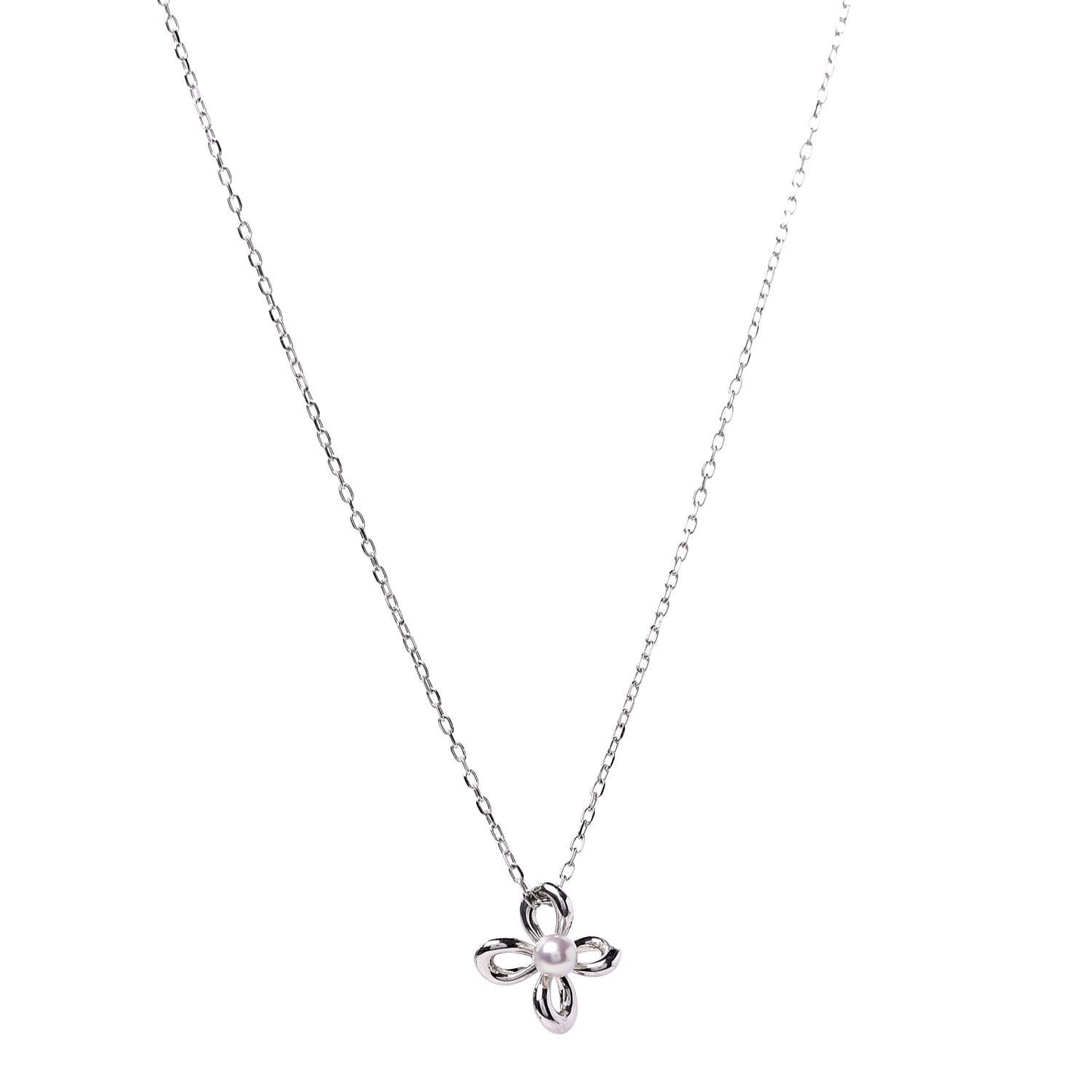 18K White Gold Pearl 4mm Flower Pendant Necklace