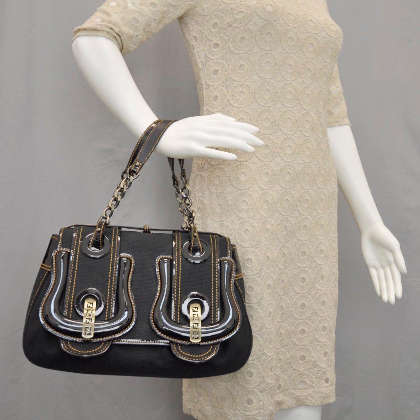 Toile Patent B Bag Black