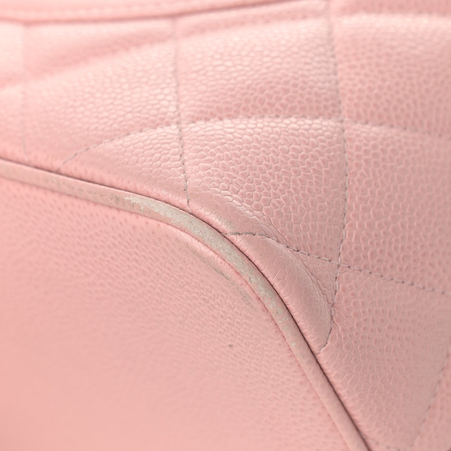 Caviar Medallion CC Tote Light Pink
