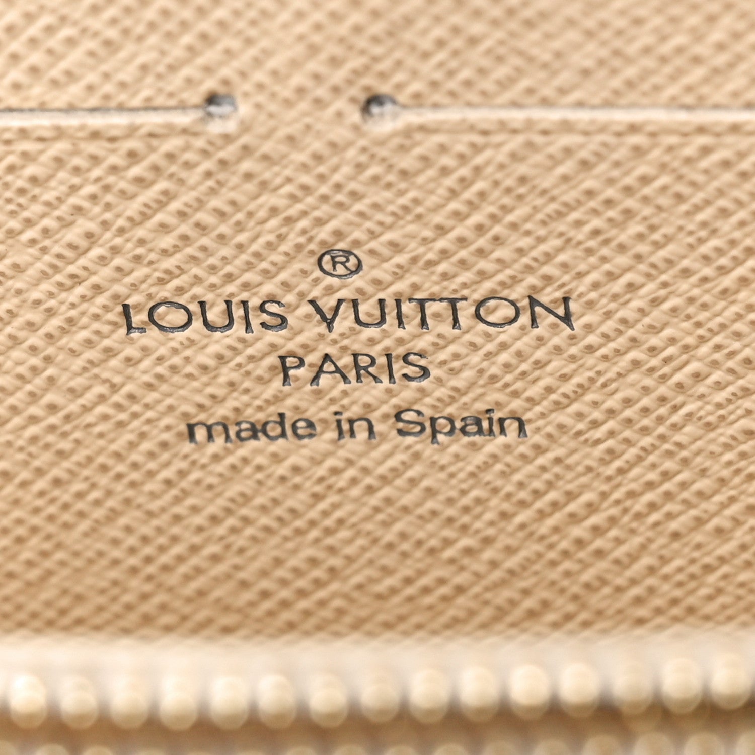 Louis Vuitton Damier Azur Zippy Wallet 6 of 11