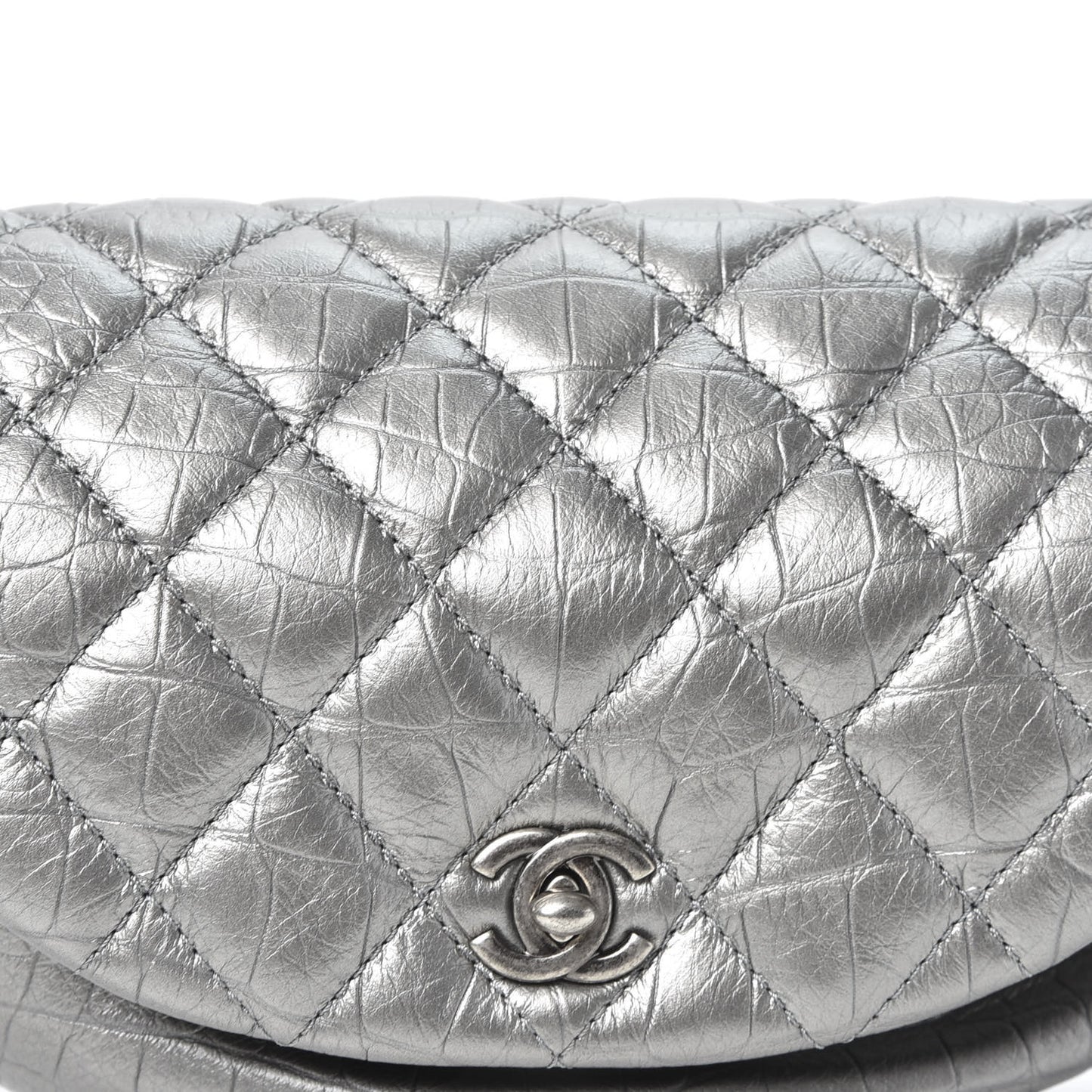 Metallic Calfskin Crocodile Embossed Quilted Easy Trip Waist Bag Fanny Pack Silver