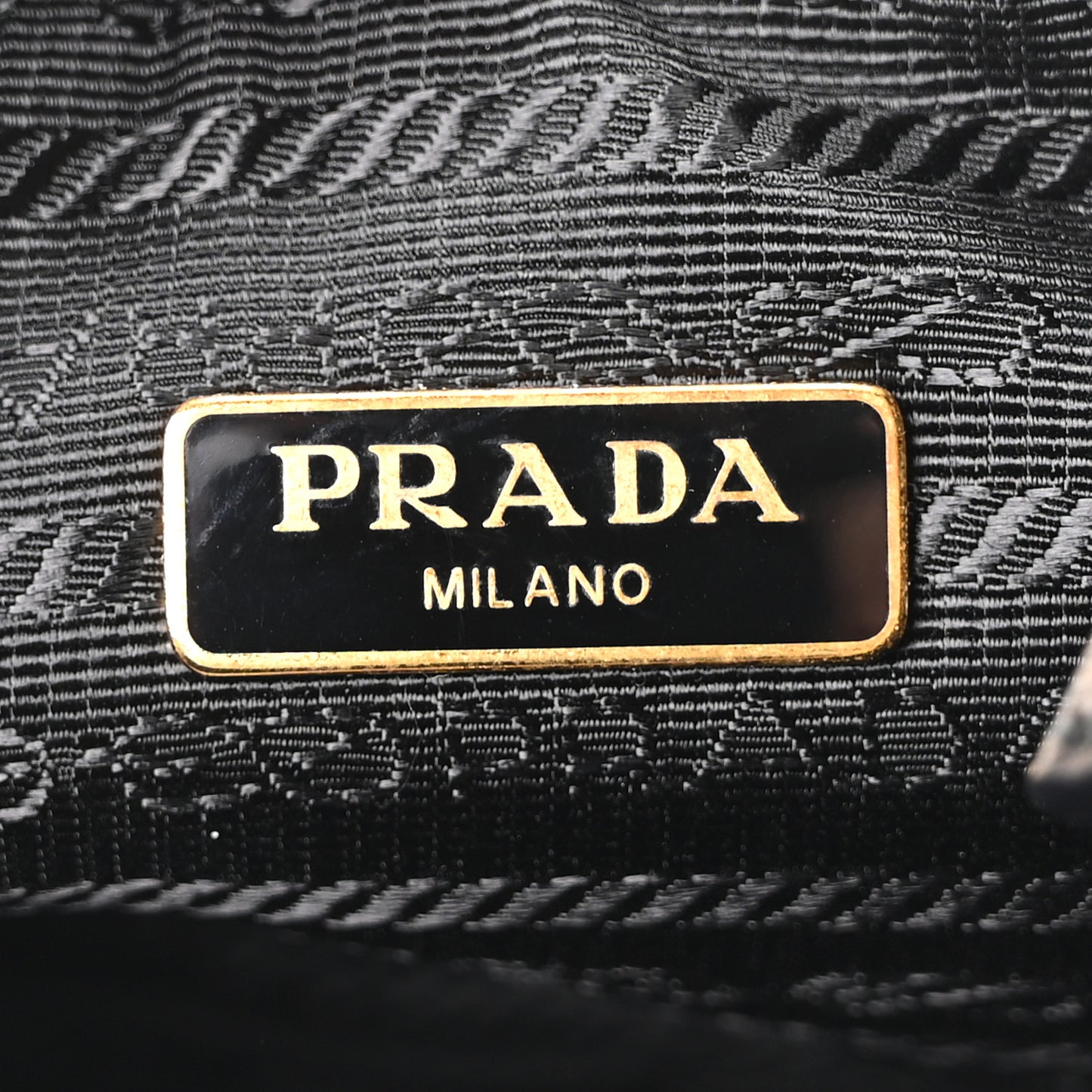 Velvet Nappa Mini Re-Edition Shoulder Bag Black