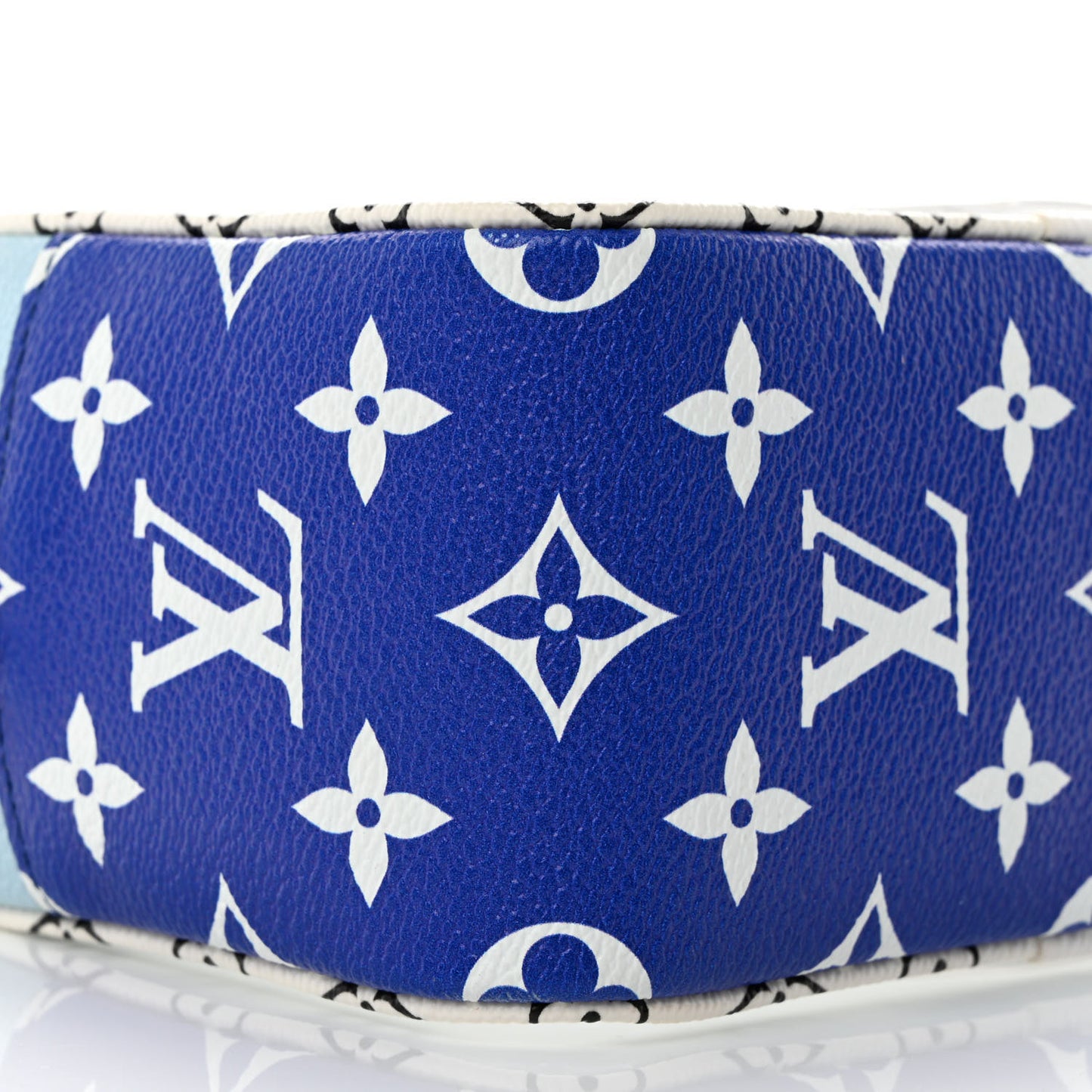 Monogram Giant Hawaii Beach Pouch Blue