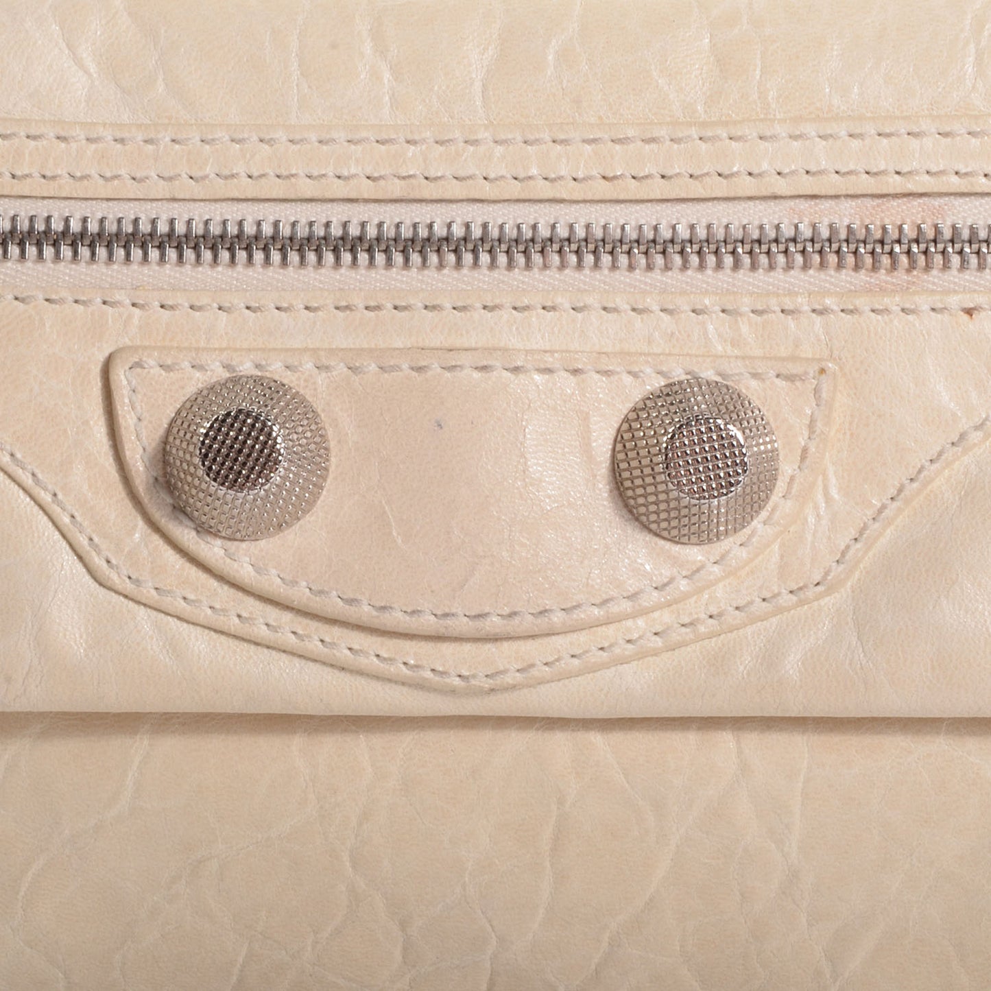 Agneau Giant 21 Silver Hardware Envelope Clutch Praline