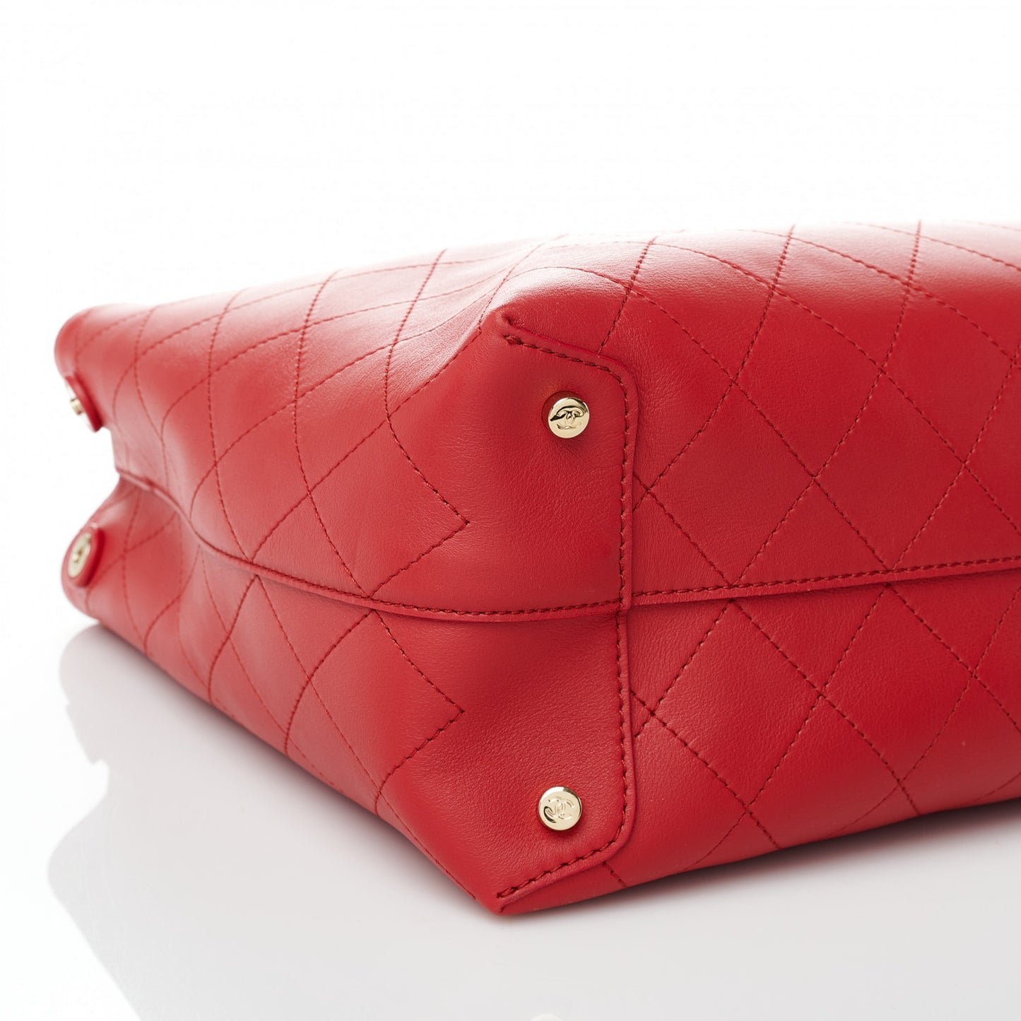 Calfskin Large Serial Shopper Tote Red