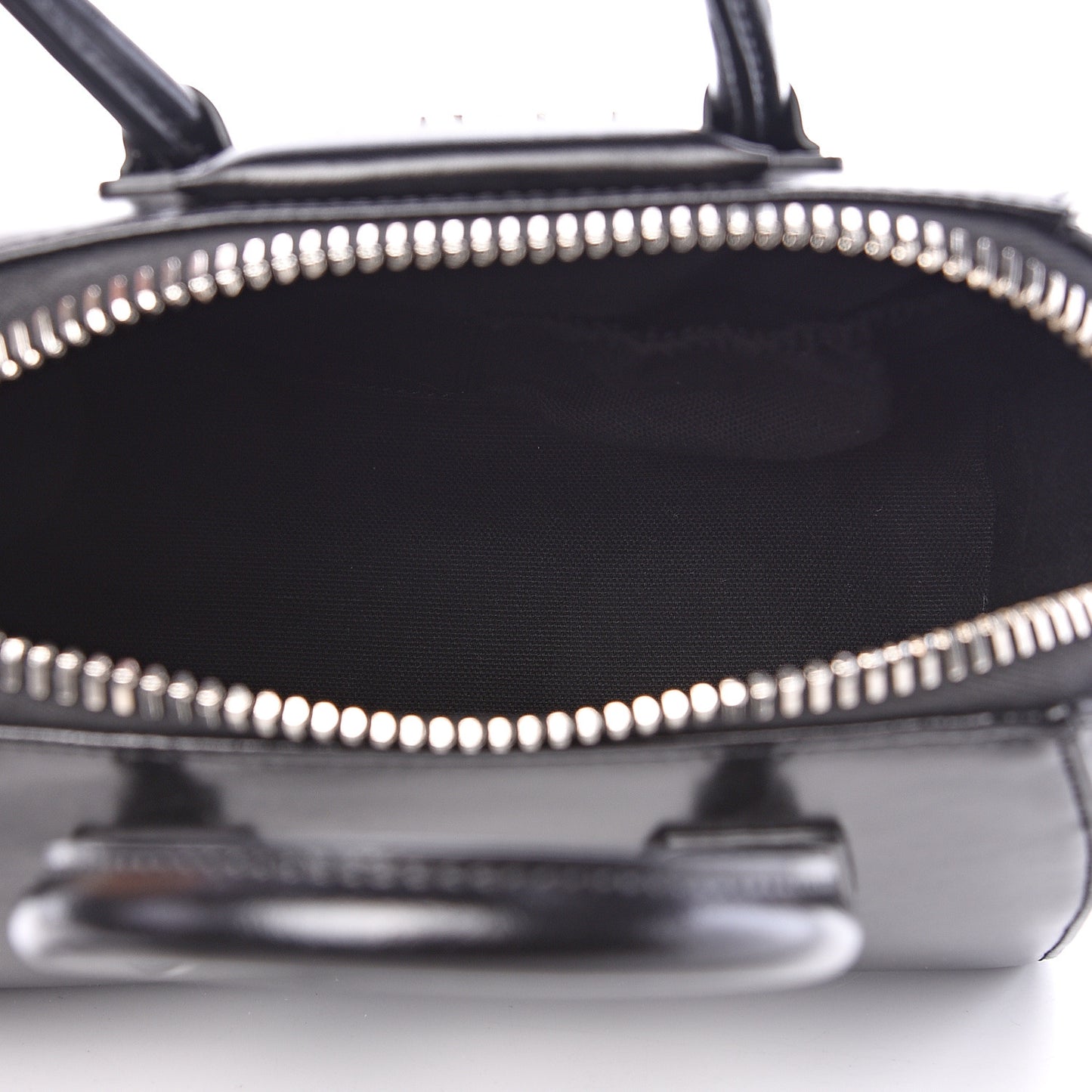 Shiny Lord Calfskin Mini Antigona Black