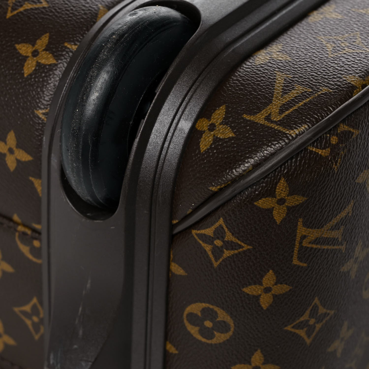 Louis Vuitton Monogram Pegase 60 13 of 19