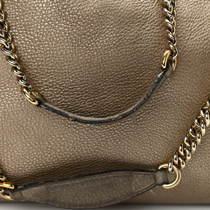 Gucci Metallic Pebbled Calfskin Medium Soho Chain Shoulder Bag Golden Beige 17 of 20