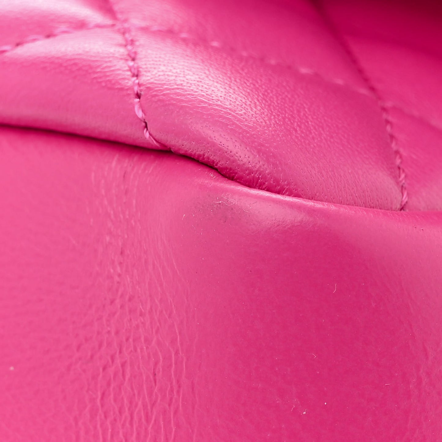 Nappa Quilted Medusa Chain Crossbody Pink
