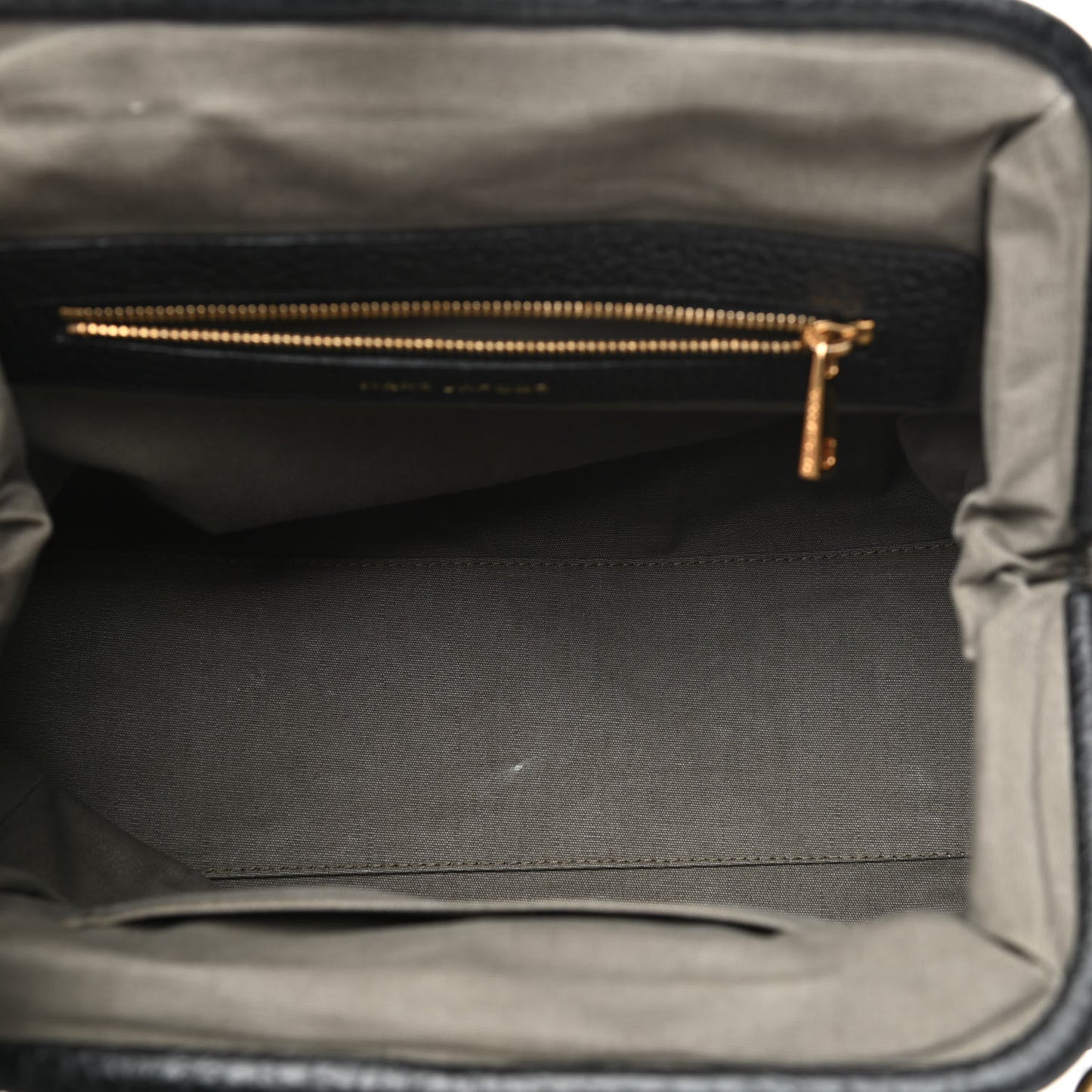Calfskin Quilted Stam Black