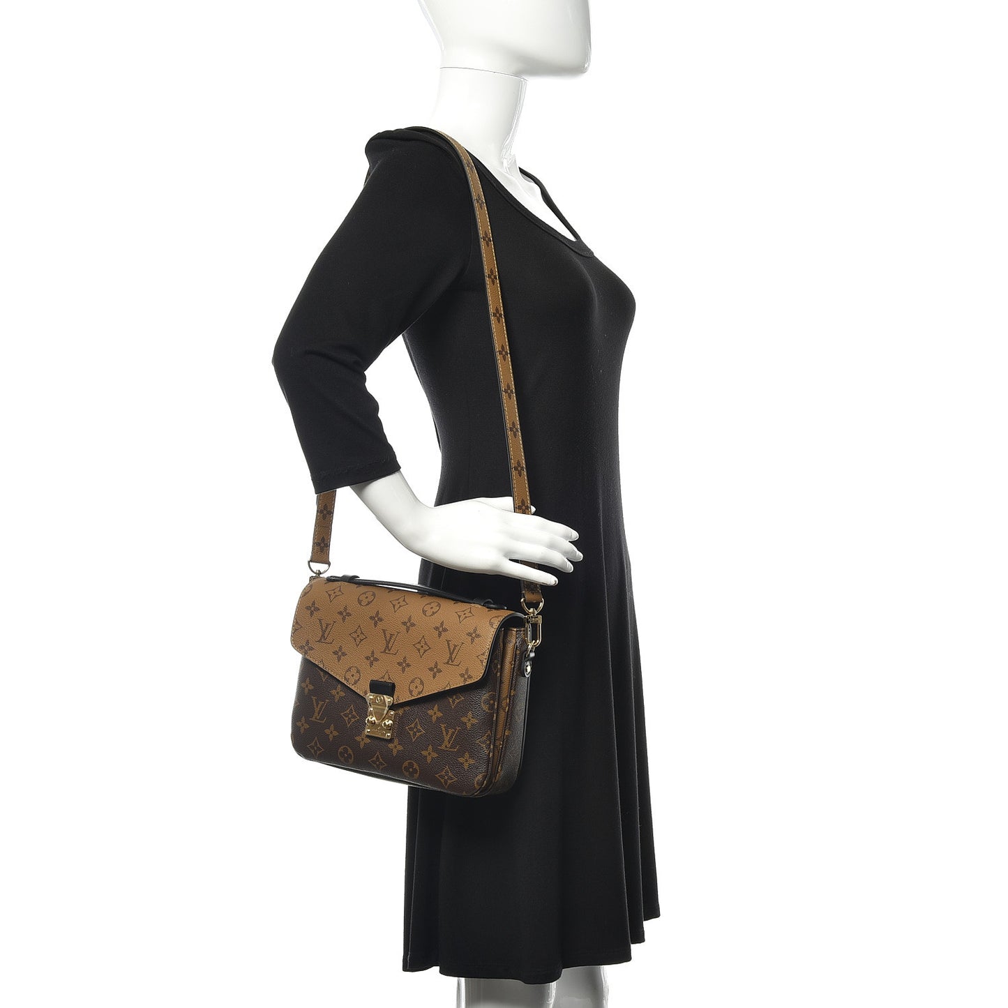 Reverse Monogram Pochette Metis