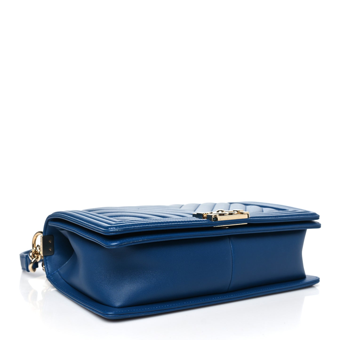 Lambskin Chevron Quilted New Medium Boy Flap Blue