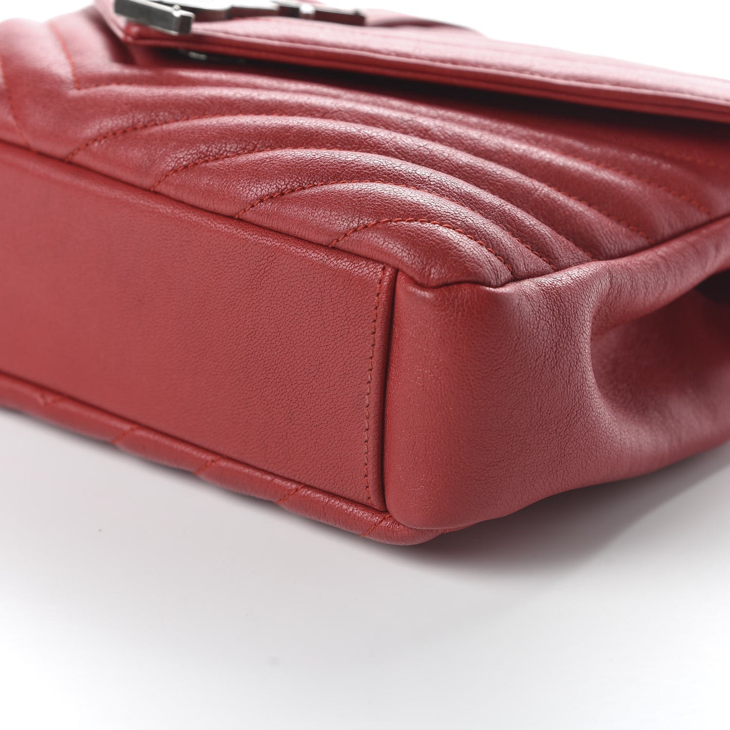 Sheepskin Matelasse Chevron Monogram Medium College Bag Rouge