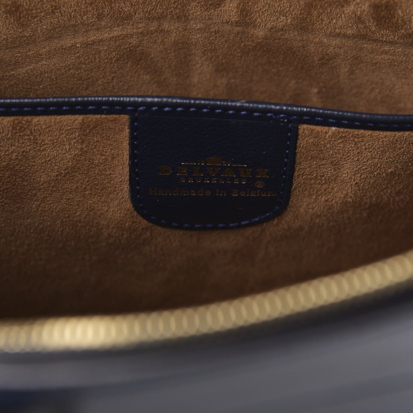 Grained Calfskin Charme Tote Jumping Marine