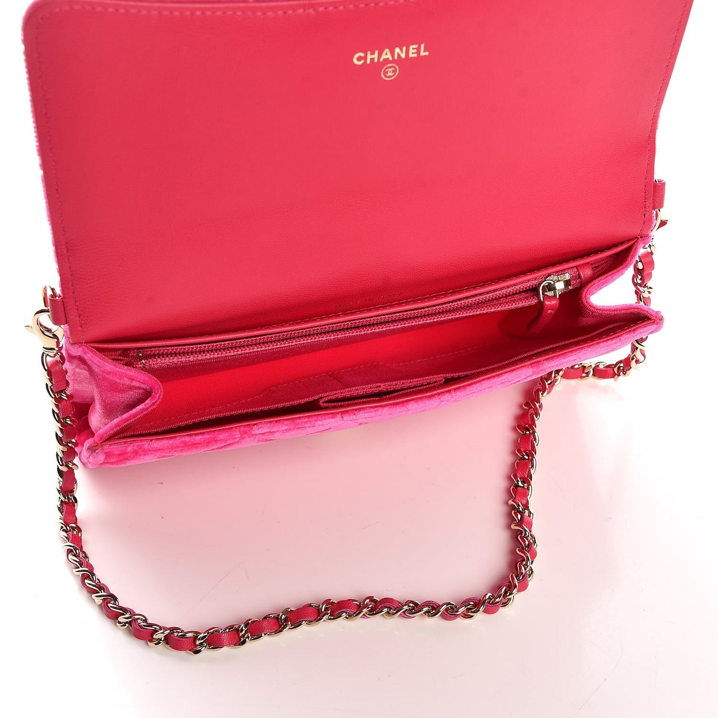 Velvet Quilted Clutch With Chain Pink