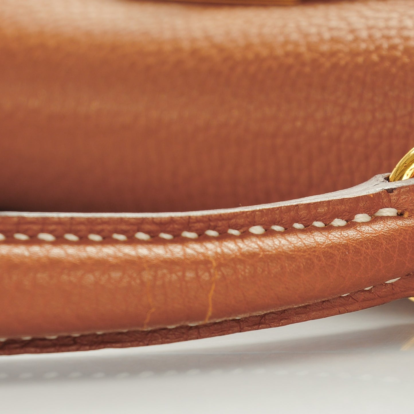 Togo Kelly Sellier 28 Gold