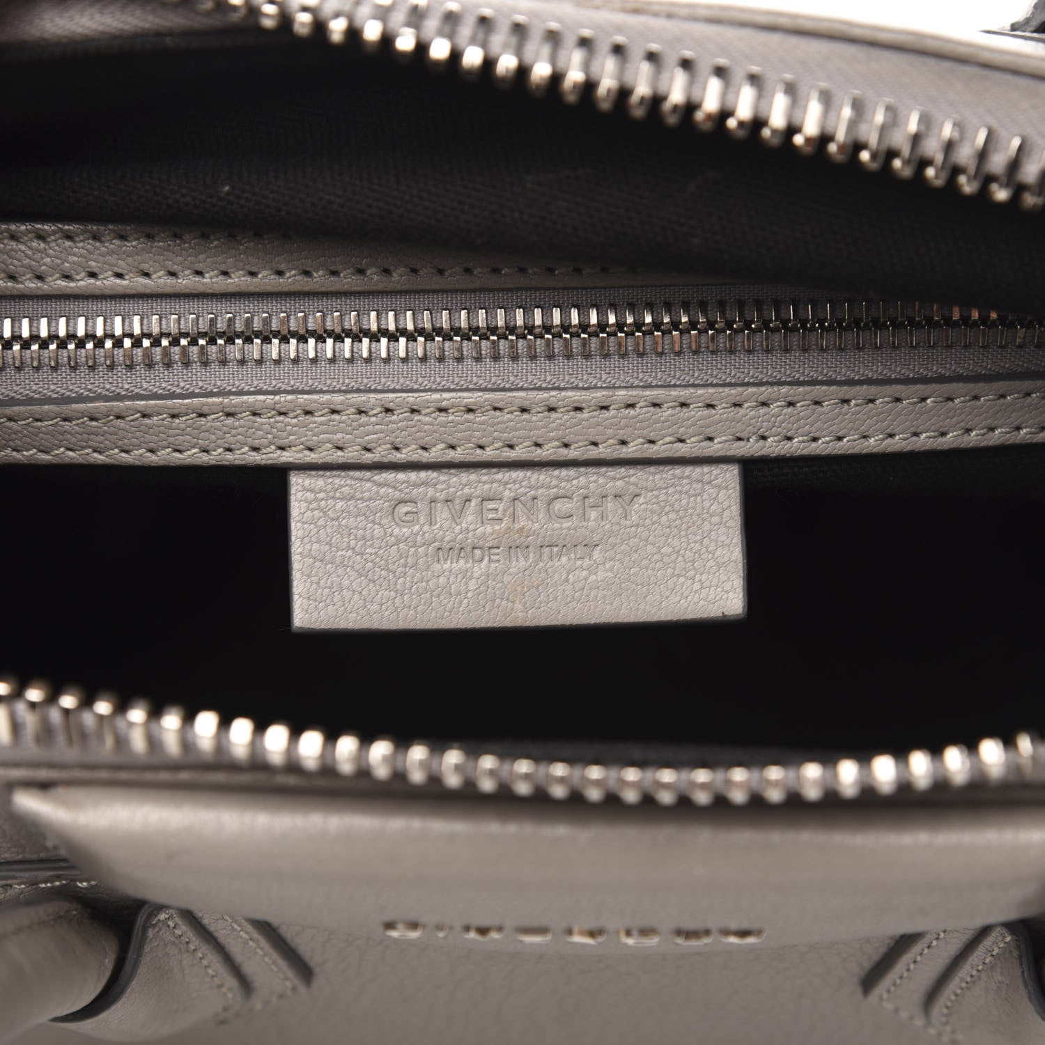 Givenchy Sugar Goatskin Small Antigona Pearl Grey 6 of 18