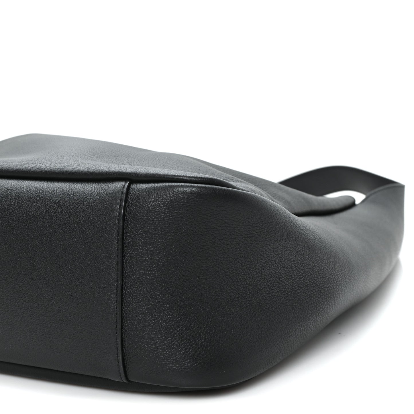 Smooth Calfskin Large Le 5 A 7 Soft Hobo Black