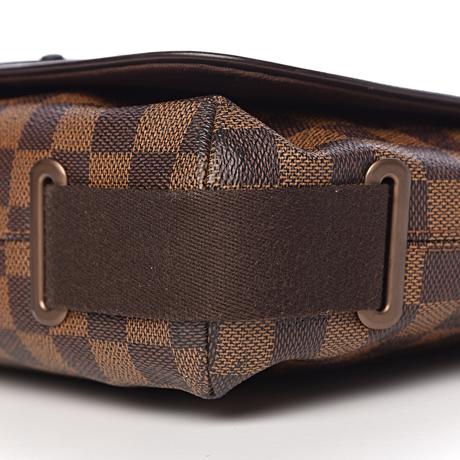 Louis Vuitton Damier Ebene Brooklyn MM 9 of 13