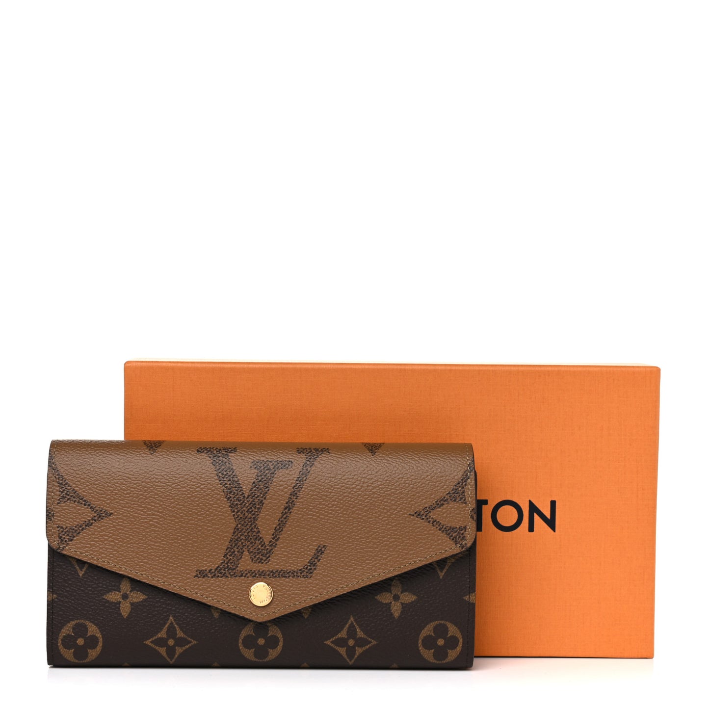 Reverse Monogram Giant Sarah Wallet