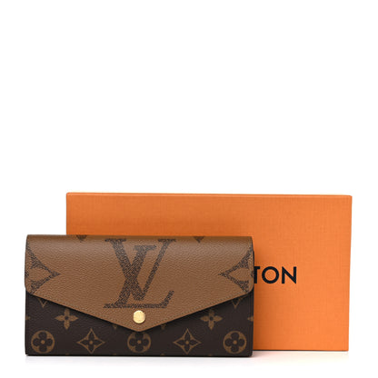 Louis Vuitton Reverse Monogram Giant Sarah Wallet 9 of 9