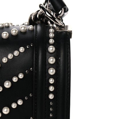 Chanel Calfskin Pearl Chevron Medium Boy Flap Black 18 of 18