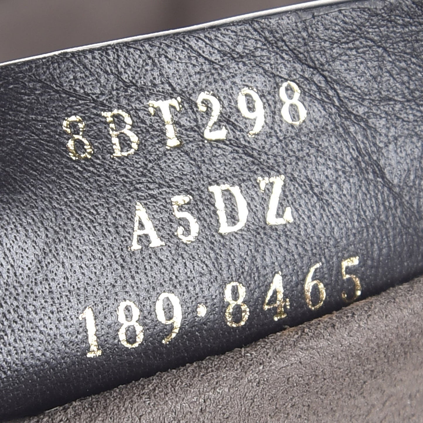 Vitello Century Matte F is Fendi Stamp Patch Bi-Color Grande Mon Tresor Bucket Bag Camelia Moresco Iris