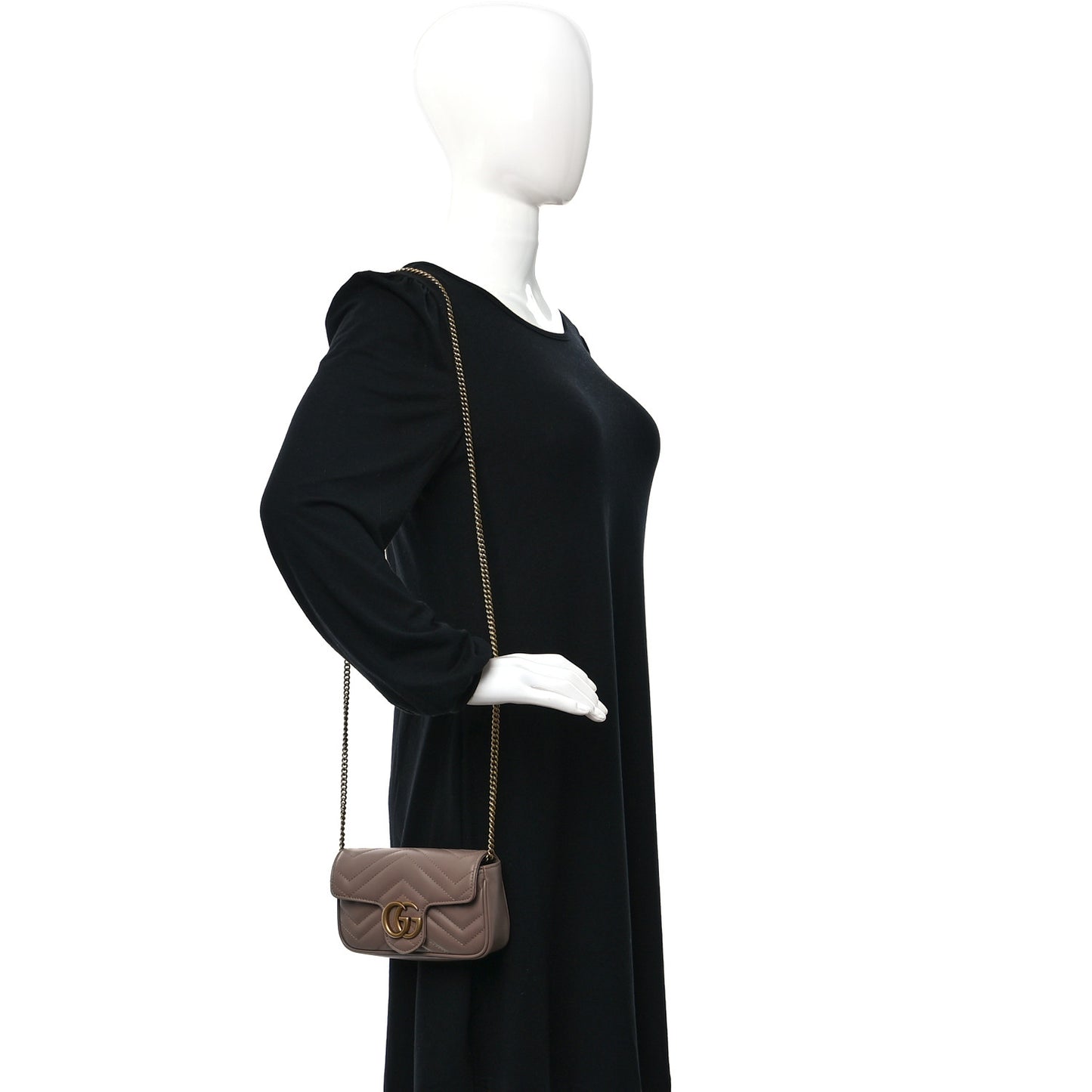 Calfskin Matelasse Super Mini GG Marmont Shoulder Bag Porcelain Rose