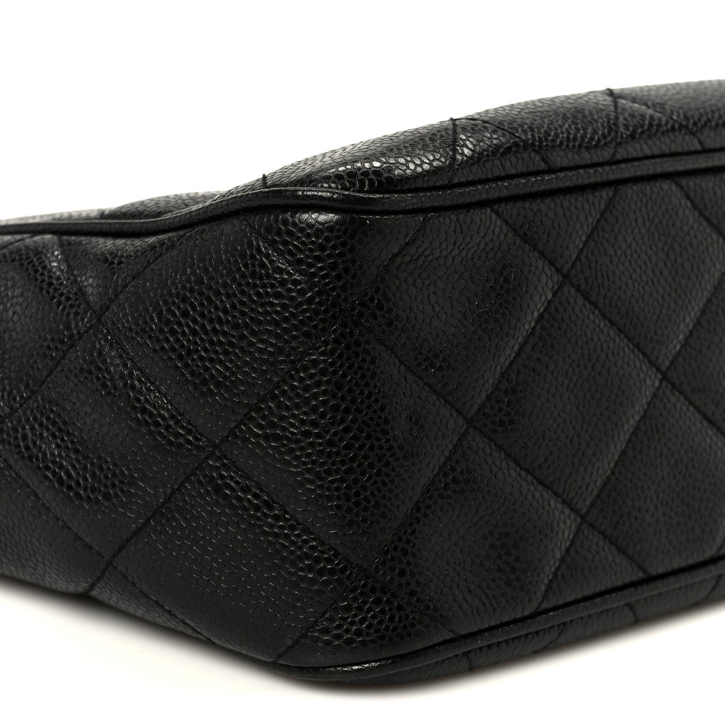 Caviar Quilted Shoulder Bag Black