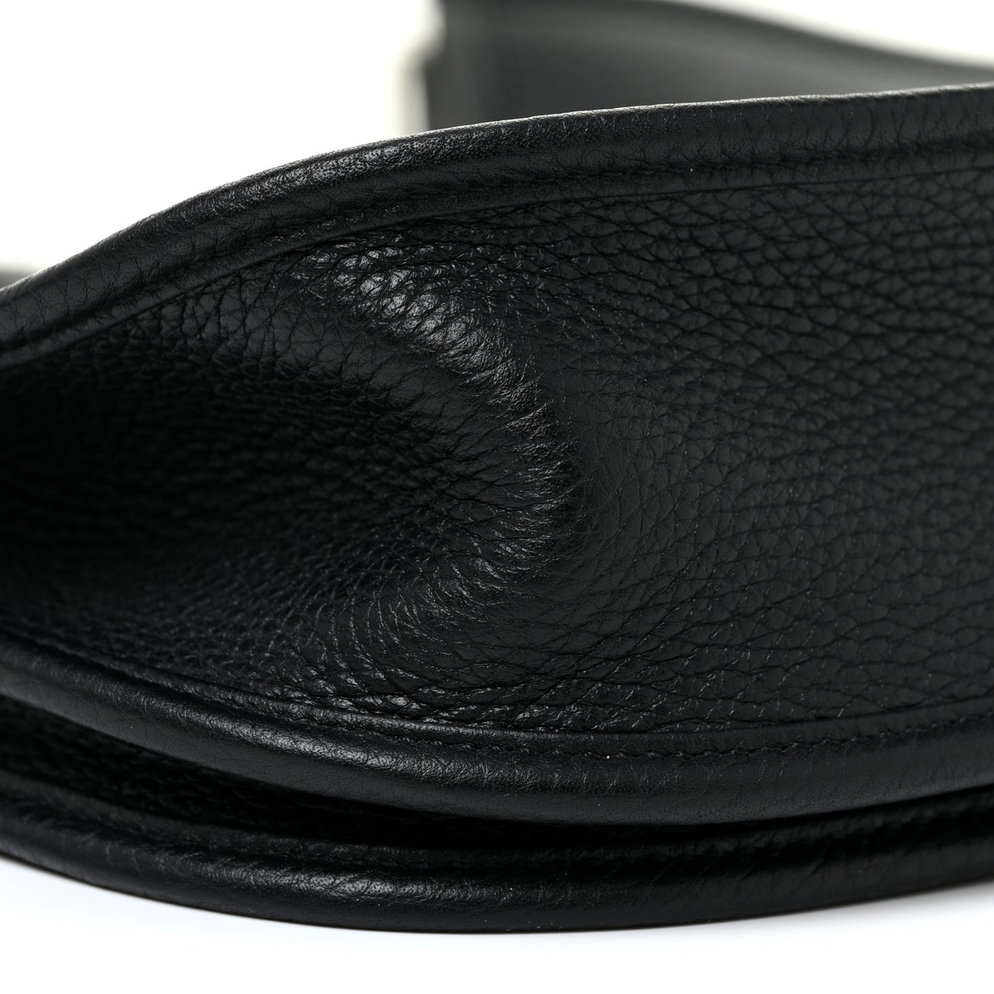 Taurillon Clemence Evelyne II PM Black