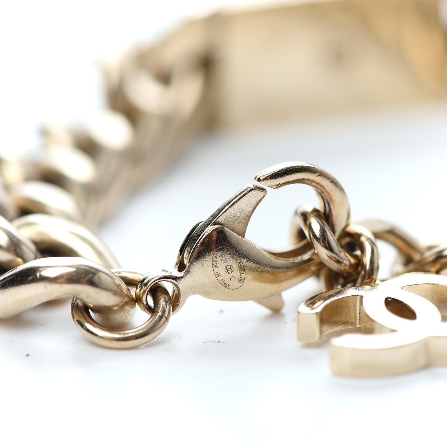 Chanel Crystal Chain CC Bracelet Gold 4 of 5