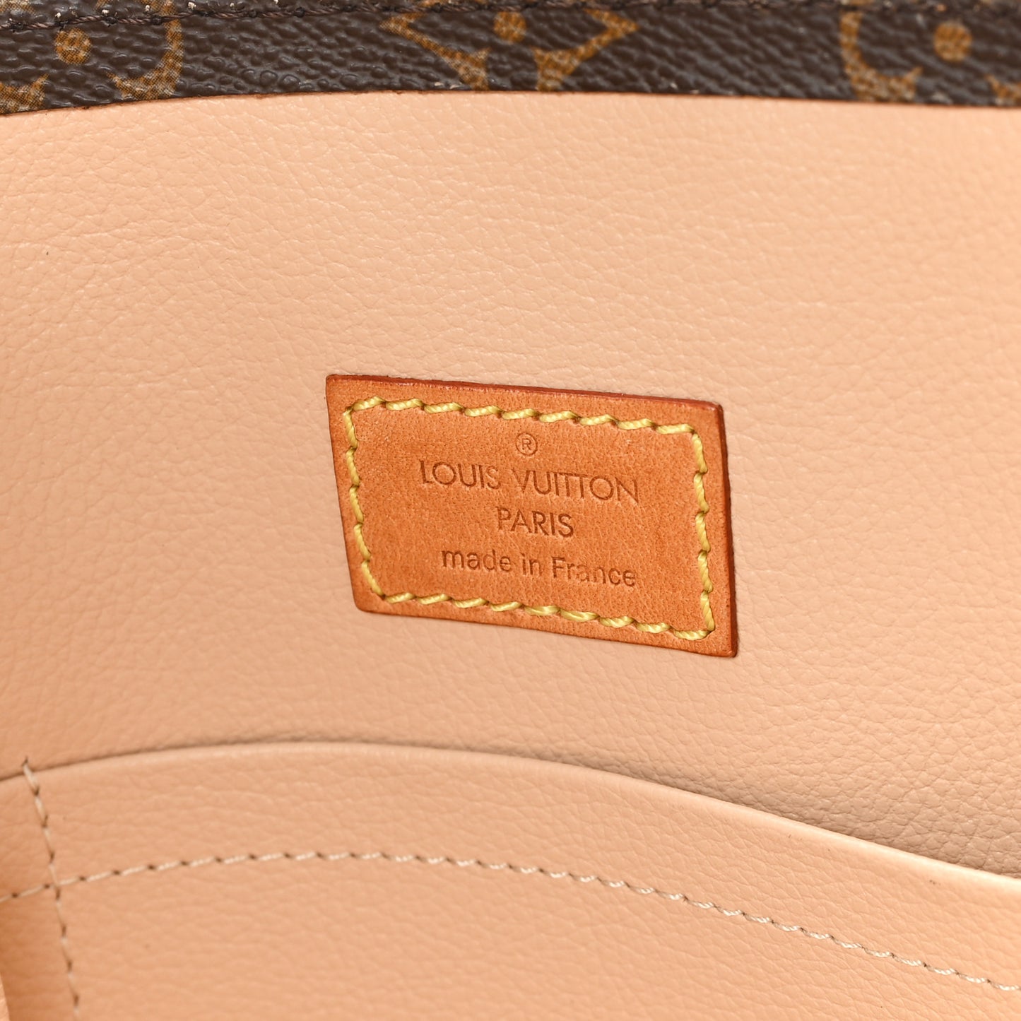 Monogram Sac Plat