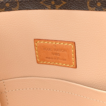 Louis Vuitton Monogram Sac Plat 6 of 9