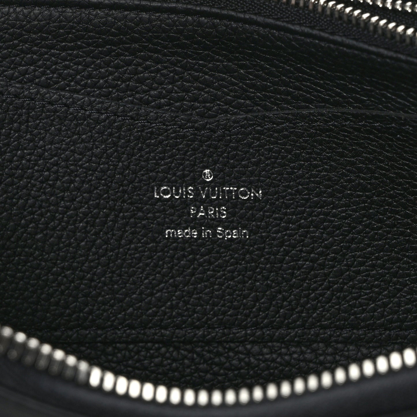 Calfskin Zippy Lockme Wallet Black